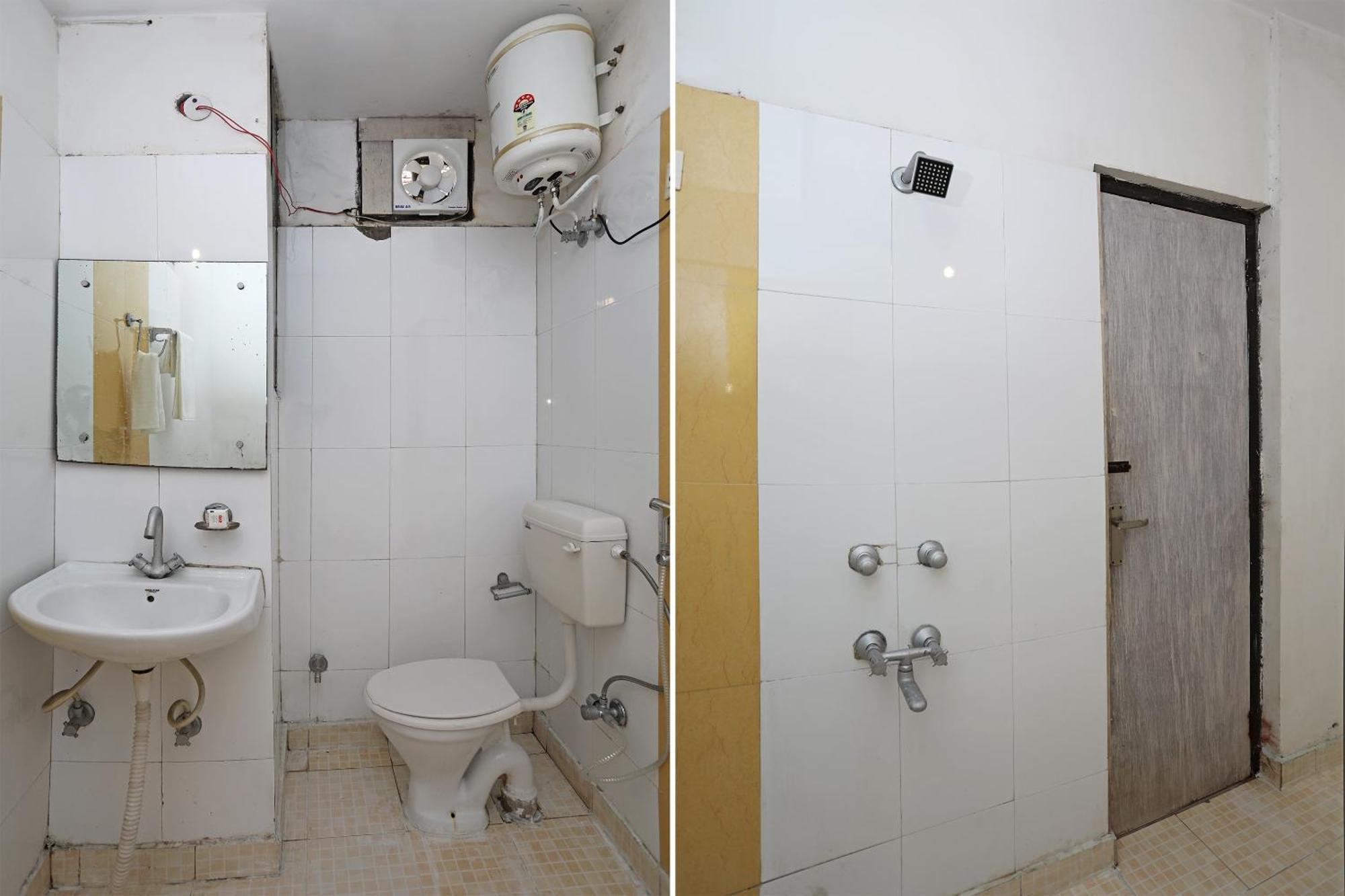 Oyo 11392 The Hotel Grand Hospitality Noida Dış mekan fotoğraf